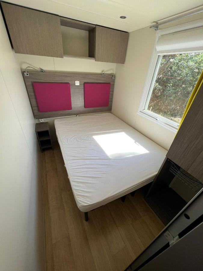 Bungalow Luxe 3 Chambres Surplombant Le Golf De St Tropez Gassin Eksteriør billede